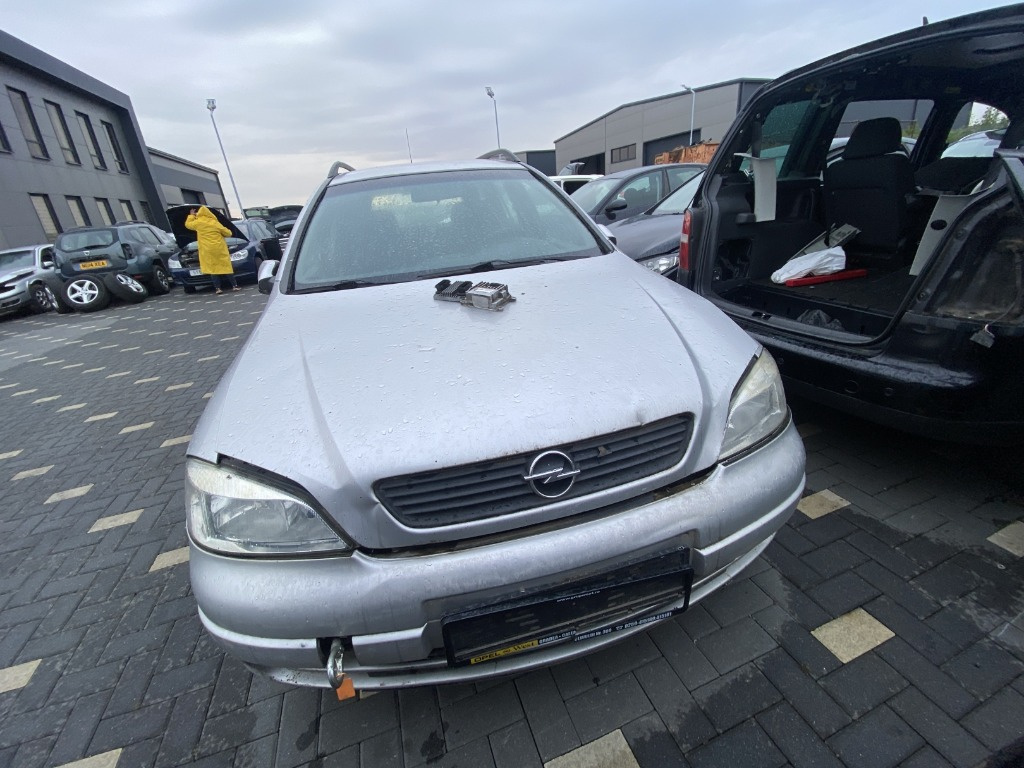 Dezmembrez Opel Astra G Combi (F35) 1.7 DTI 2001, Y17DT