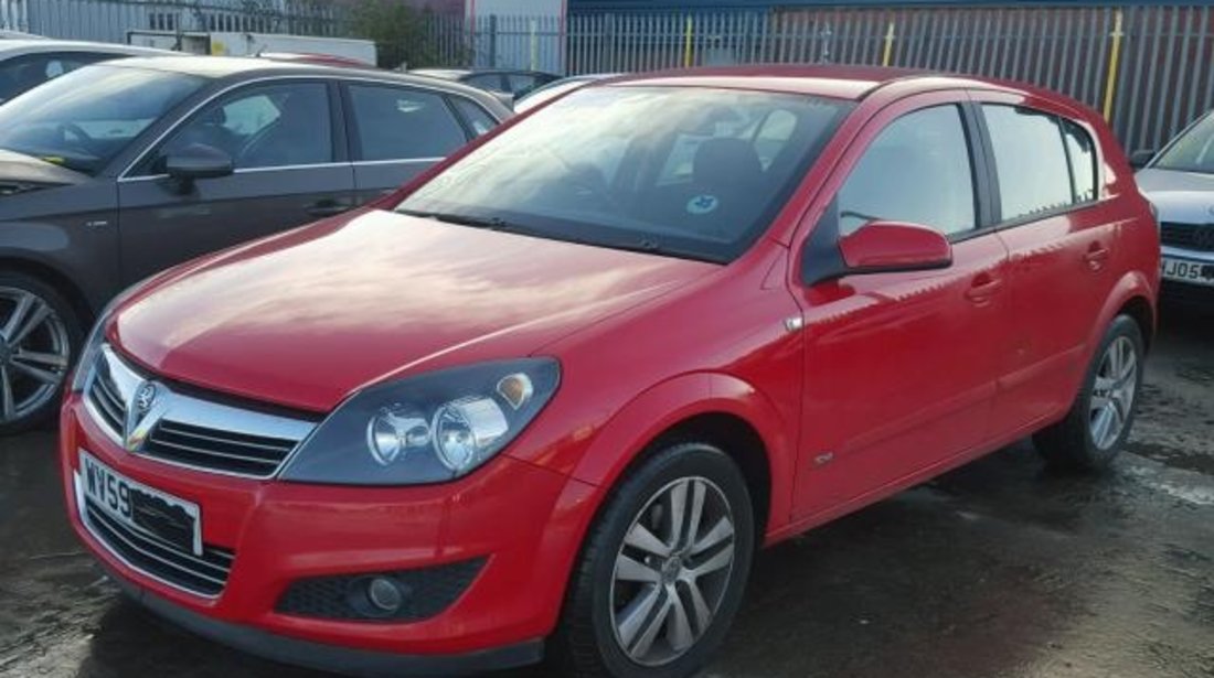 Dezmembrez Opel Astra H, 1.6benz 2009