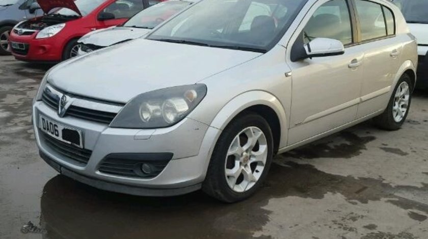 Dezmembrez Opel Astra H, 1.6benzina 2006