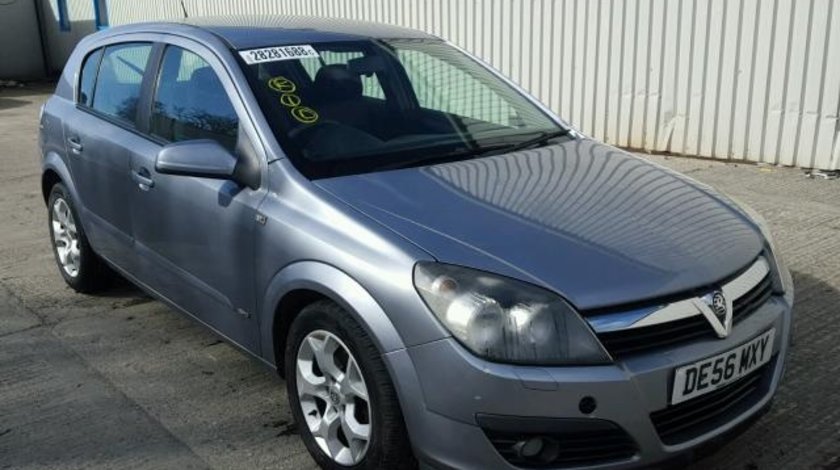 Dezmembrez Opel Astra H 1.7cdti 2006