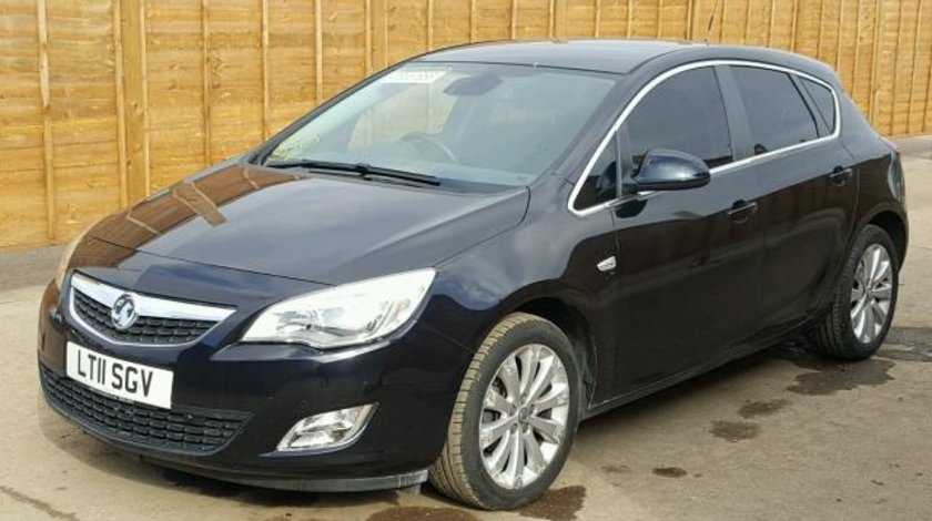 Dezmembrez Opel Astra J, 1.6