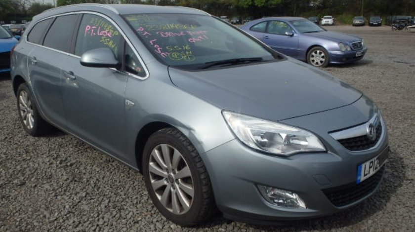 Dezmembrez Opel Astra J, 1.7cdti, A17DTR, orice piesa!