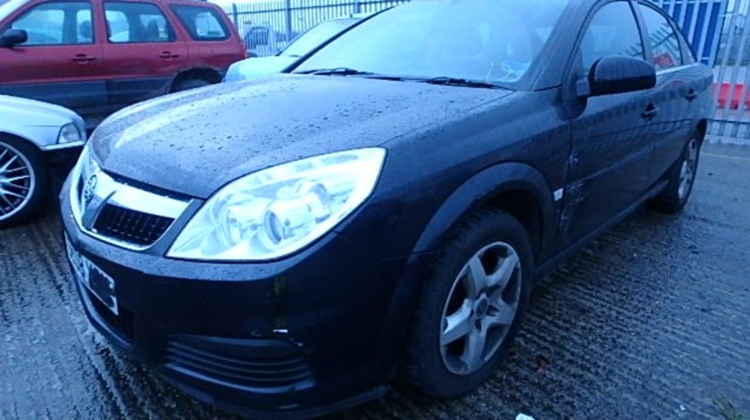 Dezmembrez Opel Vectra C, 1.9cdti, orice piesa!