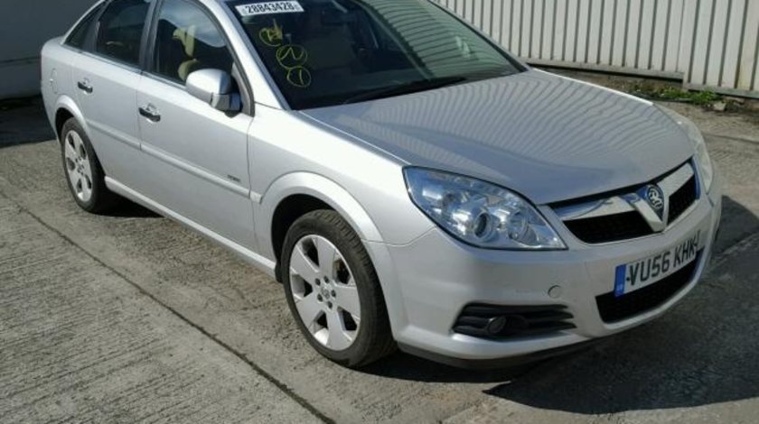 Dezmembrez Opel Vectra C 1.9cdti