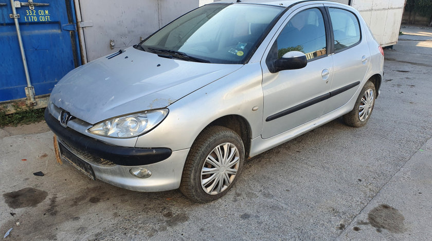 Dezmembrez Peugeot 206 1998 - Prezent 1.4 KFW (TU3JP) ( CP: 75, KW: 55, CCM: 1360 ) Benzina