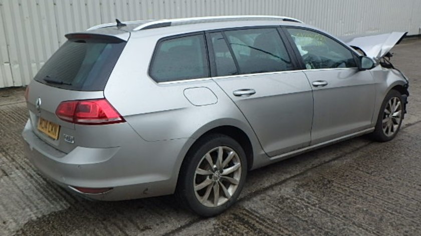 Dezmembrez piese caroserie Vw Passat Variant (B7)