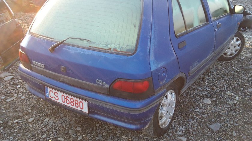 DEZMEMBREZ RENAULT CLIO 1 9D AN 1995