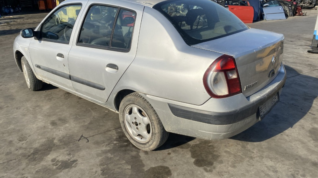 Dezmembrez Renault Clio 2 1.5 DCI, K9K700