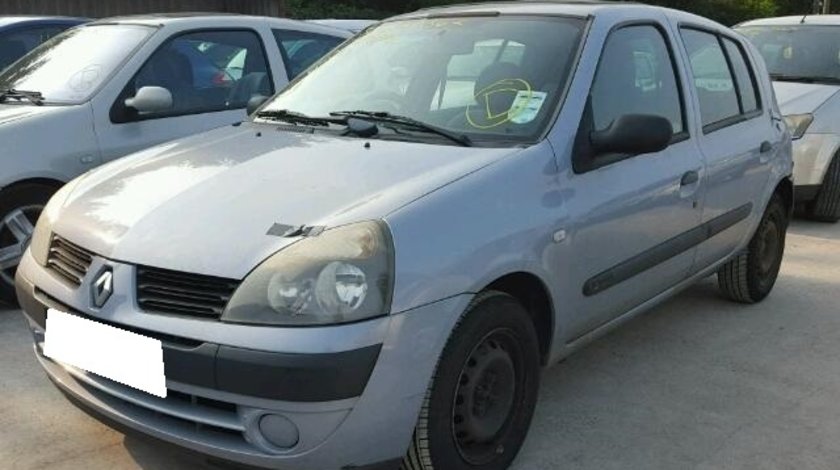 Dezmembrez Renault Clio 2, fabr. 2004, 1.4i 16V