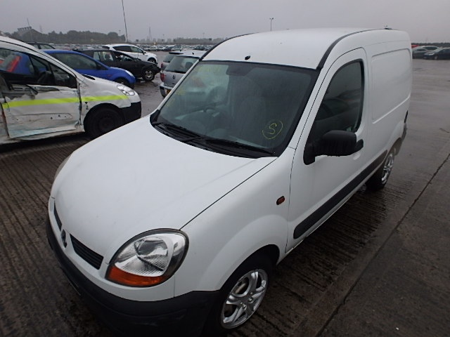 Dezmembrez Renault Kangoo 1.5dci