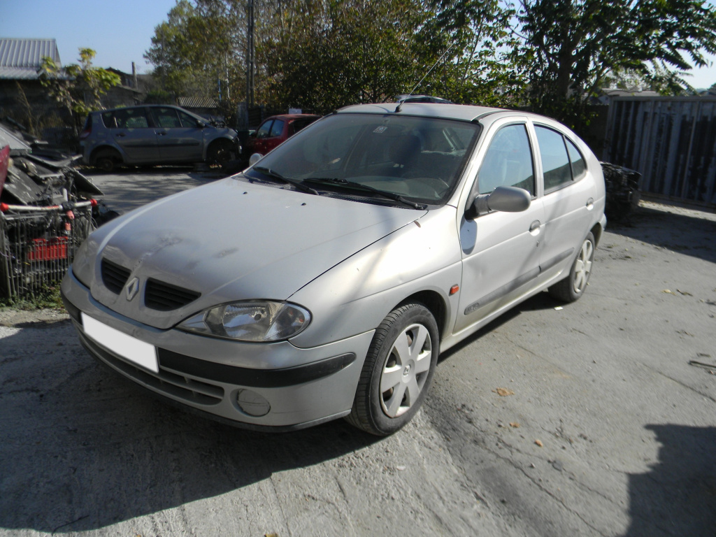 Dezmembrez Renault MEGANE 1 1995 - 2002 1.9 DCi (KA05, KA1F) F9Q 732 ( CP: 102, KW: 75, CCM: 1870 ) Motorina