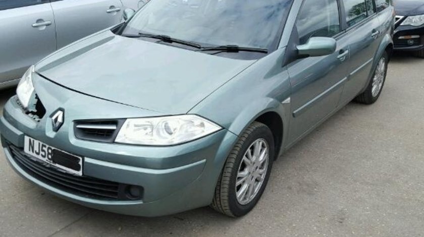 Dezmembrez Renault Megane 2 Facelift 1.6b