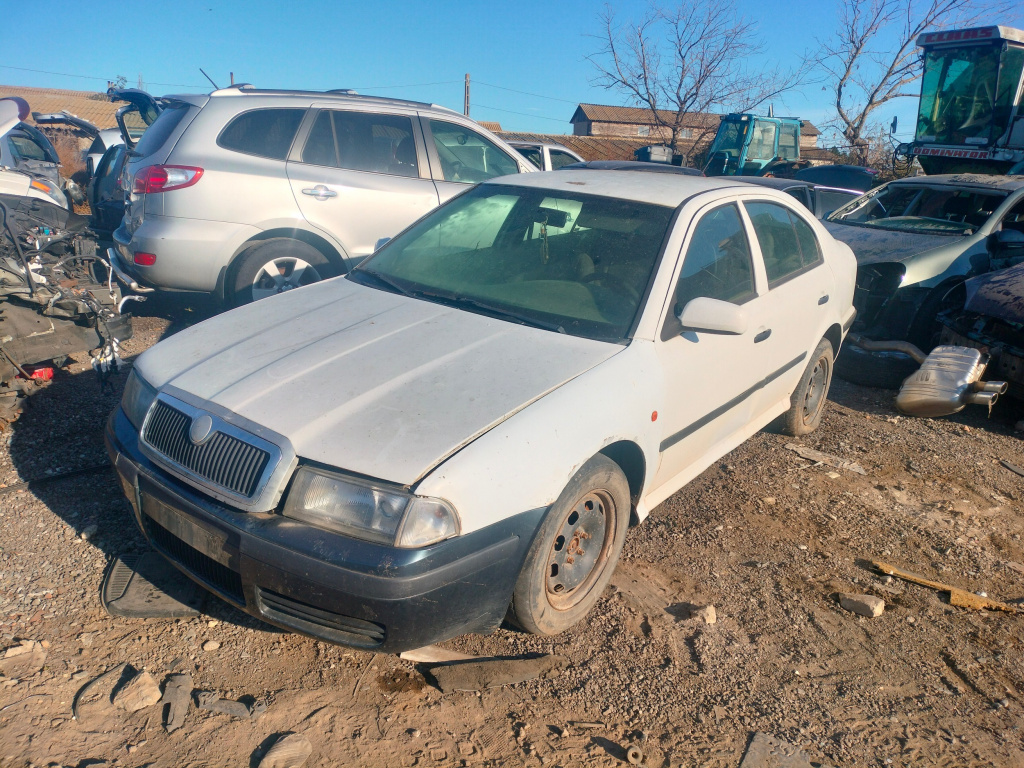 Dezmembrez Skoda OCTAVIA 1 (1U) 1996 - 2010 1.9 TDI AGR ( CP: 90, KW: 66, CCM: 1896 ) Motorina