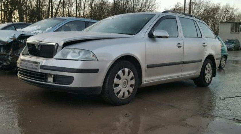 Dezmembrez Skoda Octavia 2, 2.0tdi 2005