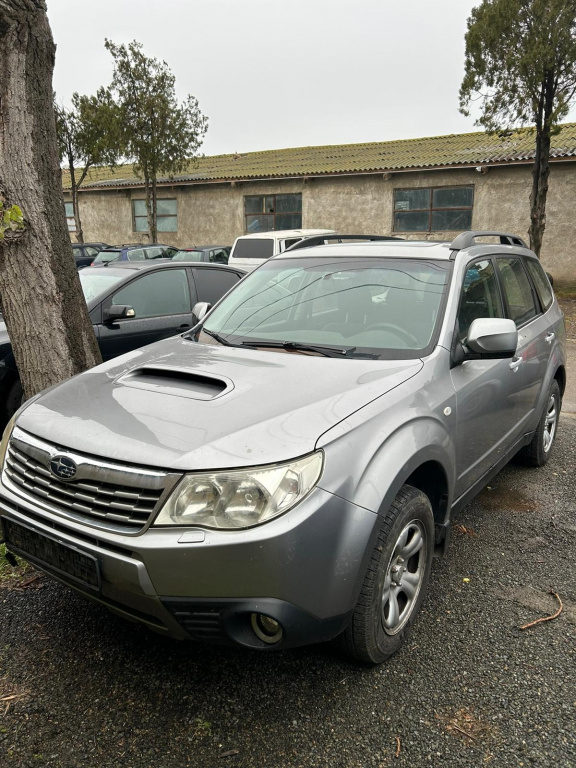 Dezmembrez Subaru FORESTER (SH) 2008 - 2013 2.0 D AWD EE20Z ( CP: 147, KW: 108, CCM: 1998 ) Motorina