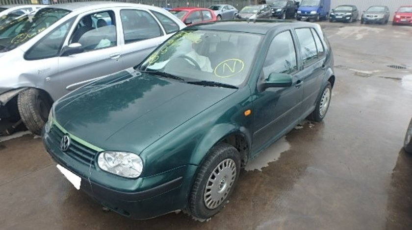 Dezmembrez VOLKSWAGEN GOLF 4, an fabr. 1999, 1.9TDI