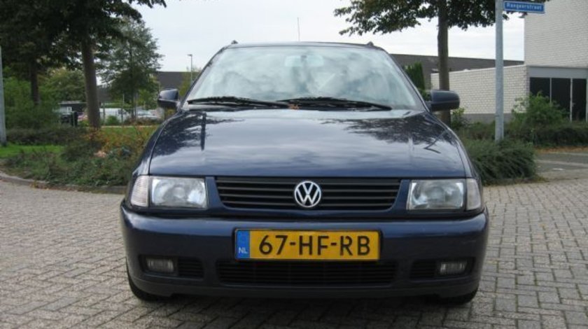 Dezmembrez Volkswagen Polo variant 1 9sdi 2001