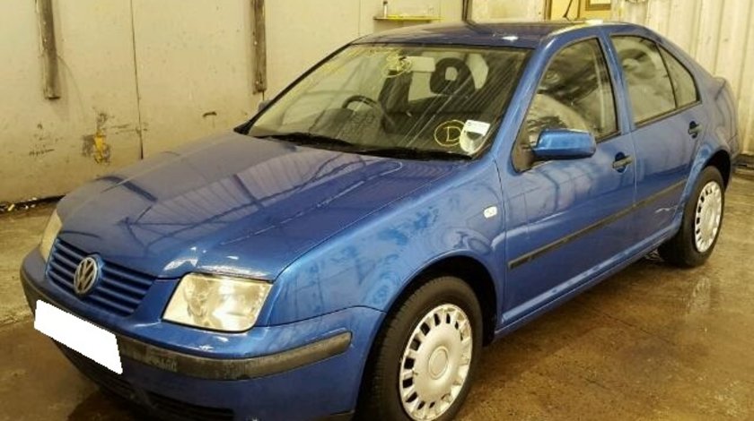 Dezmembrez VW Bora an fabr. 2001, 1.6i 16V