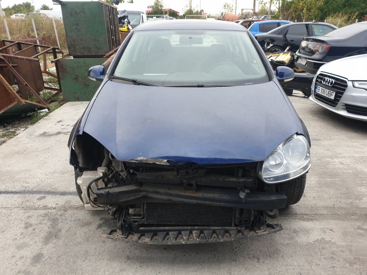 Dezmembrez VW Golf 5 1.4 TSi 122 cai motor CAXA 6 trepte an 2008