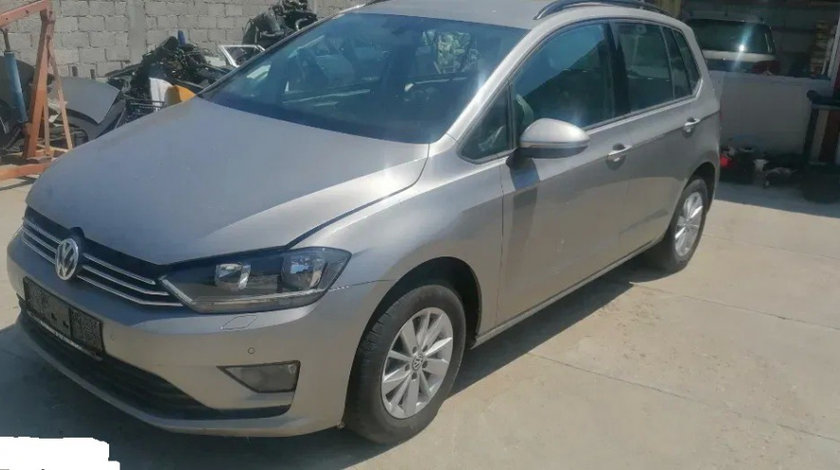 Dezmembrez Vw Golf Sportsvan 1.2 Tsi CYV 55.000 km 2016