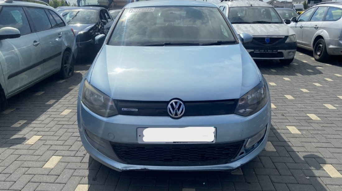 Dezmembrez VW Polo (6R) 1.2 TDI 2010, CFWA