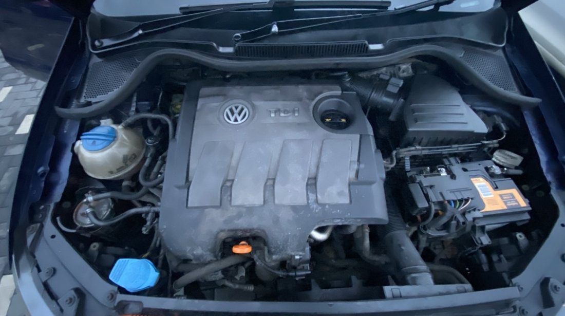 Dezmembrez VW Polo (6R) 1.6 TDI 2010, CAYA