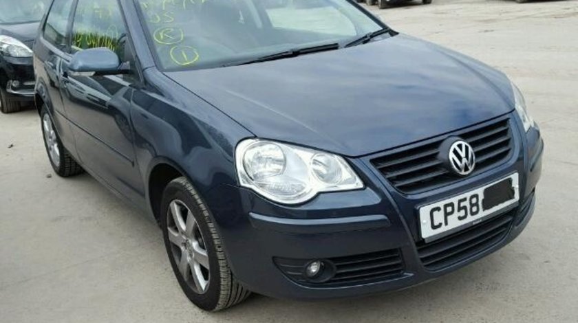 Dezmembrez Vw Polo 9N 1.4benz