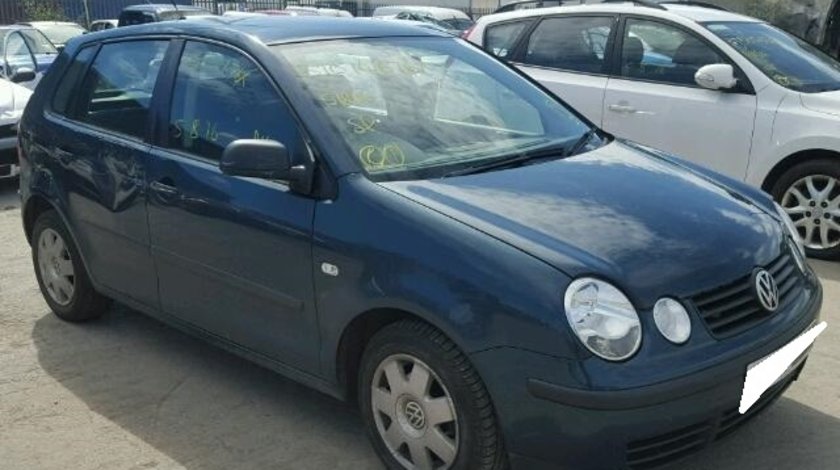 Dezmembrez VW POLO 9N an fabr. 2004, 1.9D SDI