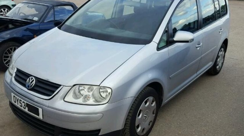 Dezmembrez Vw Touran 1T1 1.9tdi