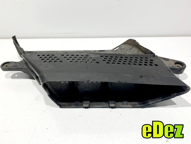 Difuzor captare aer Audi A4 facelift (2011-2015) [B8] 8K0129618E