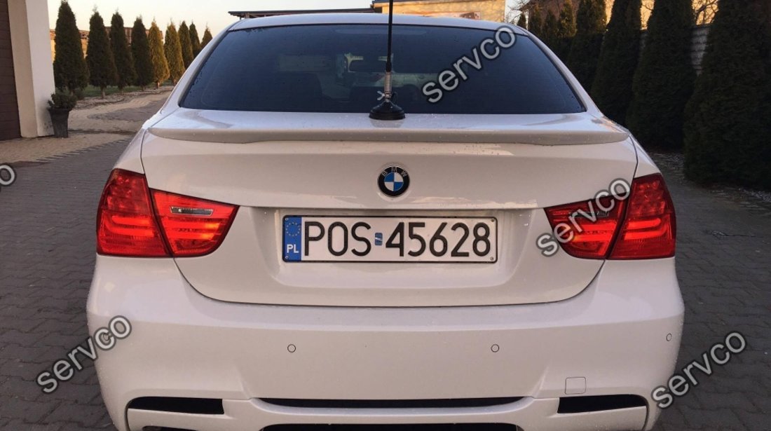 Difuzor lip buza spoiler bara spate BMW E90 E91 pt bara pachet M v1