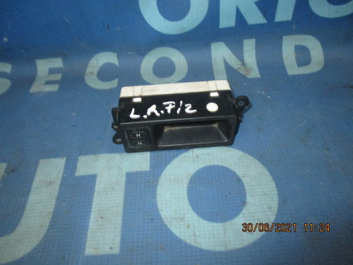 Display bord Land Rover Freelander 2002; YFB100380