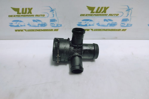 Distribuitor apa 8k0122293b Audi A4 B8/8K [2007 - 2011]