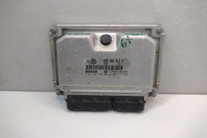 ECU Calculator Motor Bosch 038906012M Volkswagen VW Golf 4 [1997 - 2006]