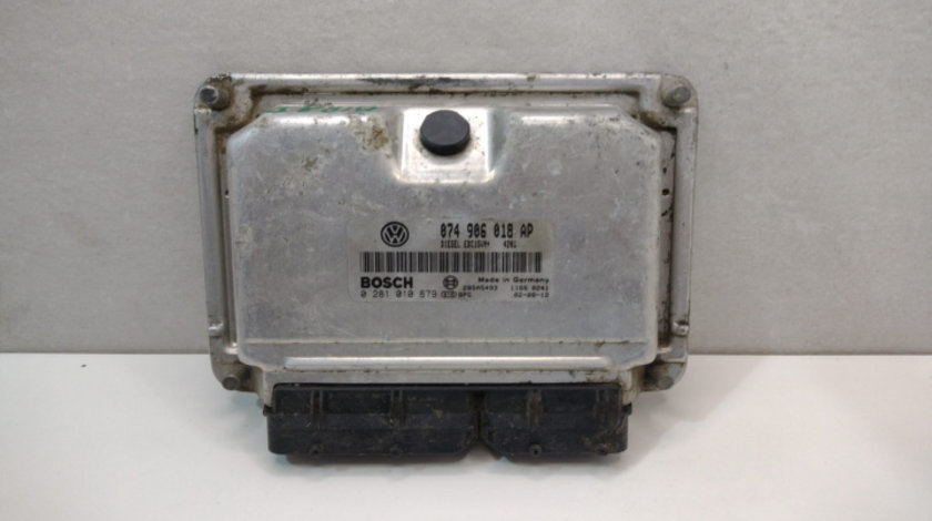 ECU Calculator Motor, Cod 074906018AP, 0281010679 Bosch Volkswagen VW Transporter T4 [1990 - 2003]