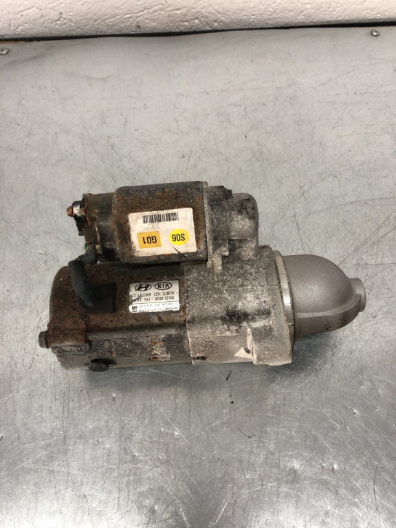 Electromotor demaror Kia Sorento 2.2 CRDi 4WD Automatic, 197cp sedan 2013 (361002F050)