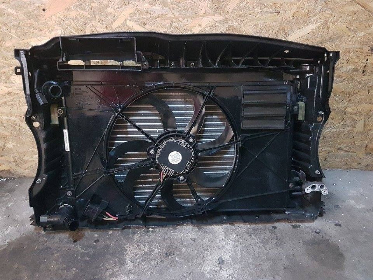 Electroventilator 1k0959455ef skoda superb II 1.9 tdi bxe 105 cai