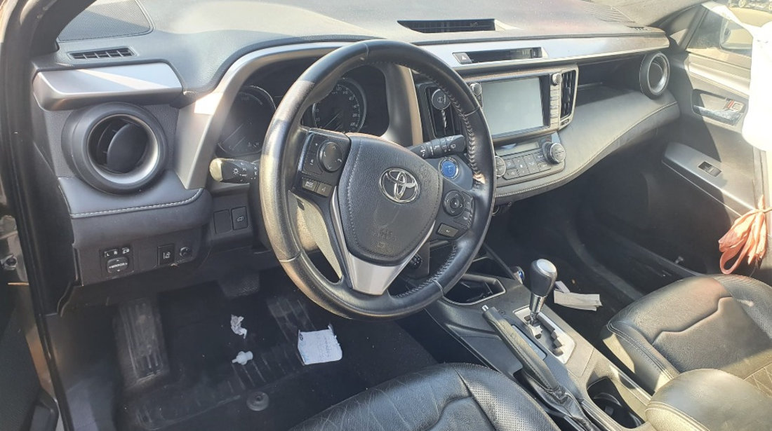 Electroventilator AC clima Toyota RAV 4 2016 4x4 2.5 hybrid