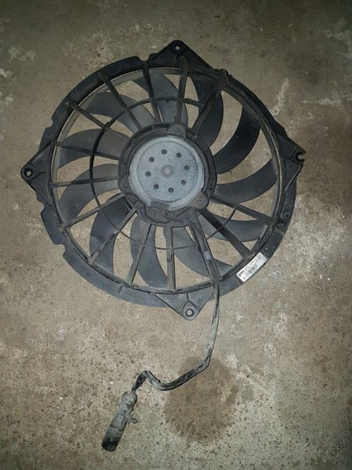 Electroventilator apa 8e0959455g audi a4 b7 2.7 tdi bsg 163 cai