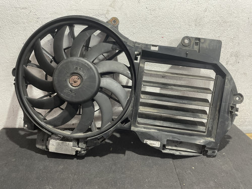 Electroventilator Audi A6 C6 2.0TDI Manual Negru 140cp sedan 2008 (cod intern: 216130)