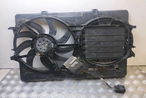 Electroventilator cu releu 8K0121003L Audi A4