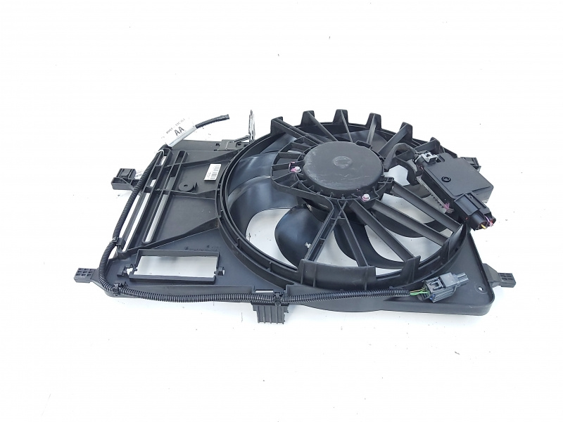 Electroventilator cu releu, cod CV61-8C607-VB, Ford Focus 3, 1.0 benz (id:662072)