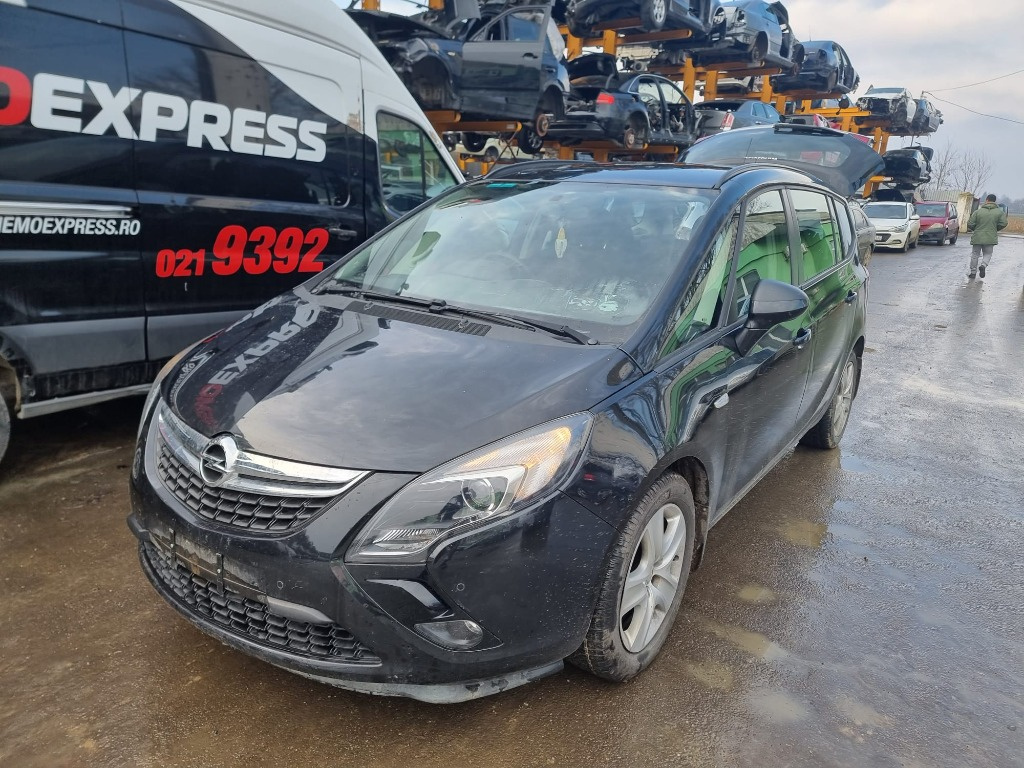 Electroventilator racire Opel Zafira C 2015 monovolum 2.0 cdti