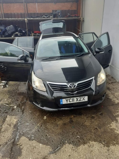 Electroventilator racire Toyota Avensis 2011 Break 2000