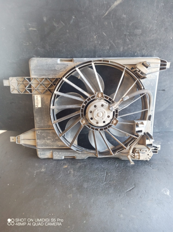 Electroventilator Renault Scenic 2 [Fabr 2003-2008 1.6 Benz K4M766] - COD 8200151465A