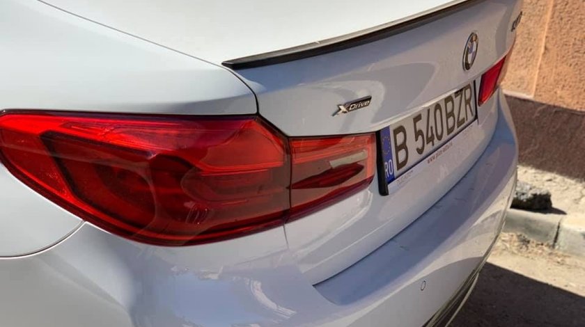 Elemente tuning Bmw G30 seria 5 2018+ prelungire bara fata spate praguri eleron grile negre