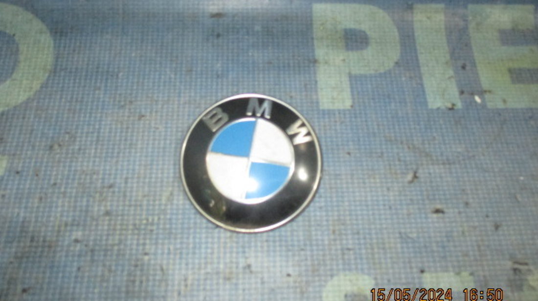 Emblema BMW E87; 8132377 (fata)