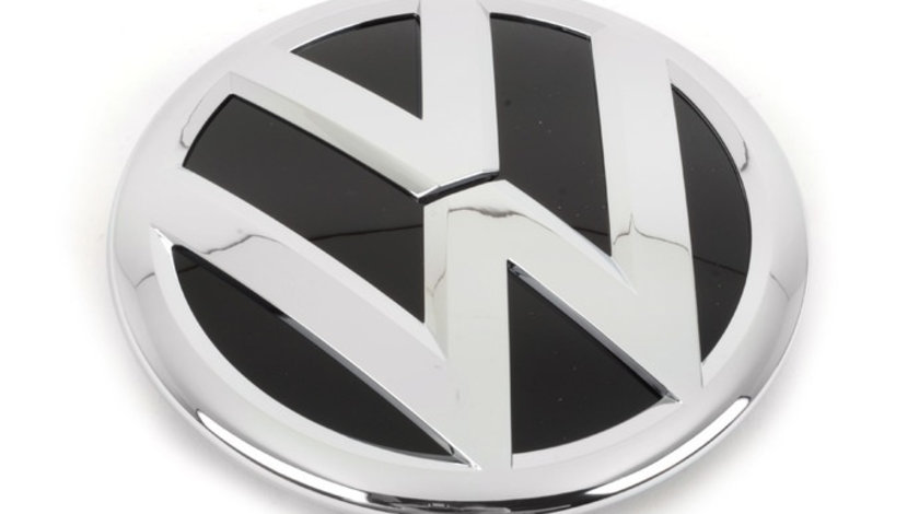 Emblema Fata Oe Volkswagen Passat CC 2012-2016 3C8853601AFXC