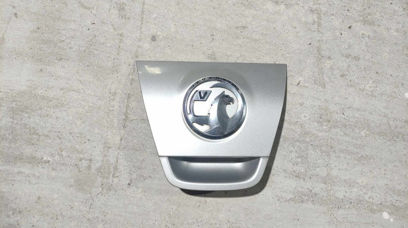 Emblema haion 13271374 Opel Astra J an fab. 2009 - 2015