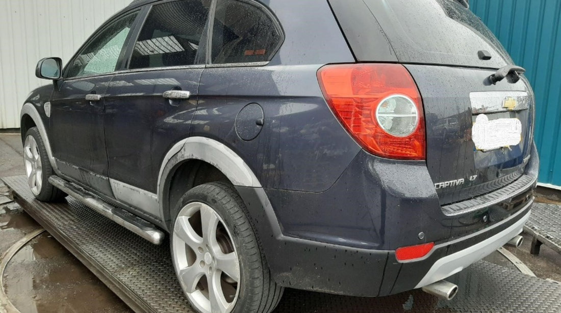 Emblema spate Chevrolet Captiva 2008 SUV 2.0 VCDi